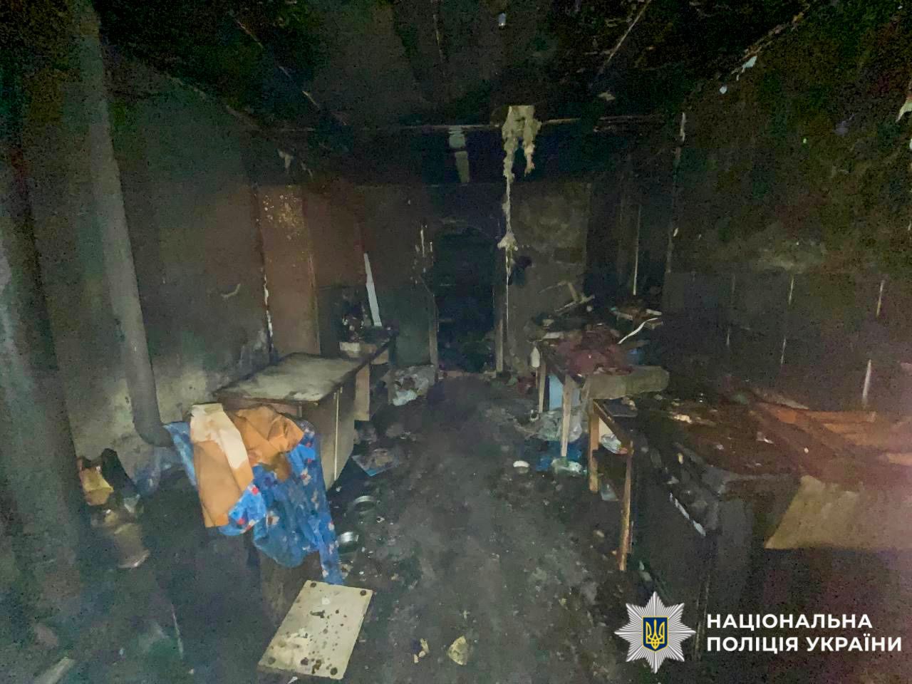 Правоохоронці Київщини розслідують обставини пожежі, внаслідок якої загинула жінка