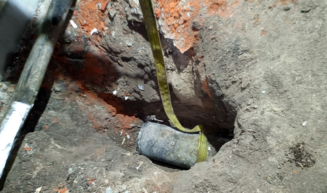 Бойова частина ракети впала біля будинку на Чернігівщині