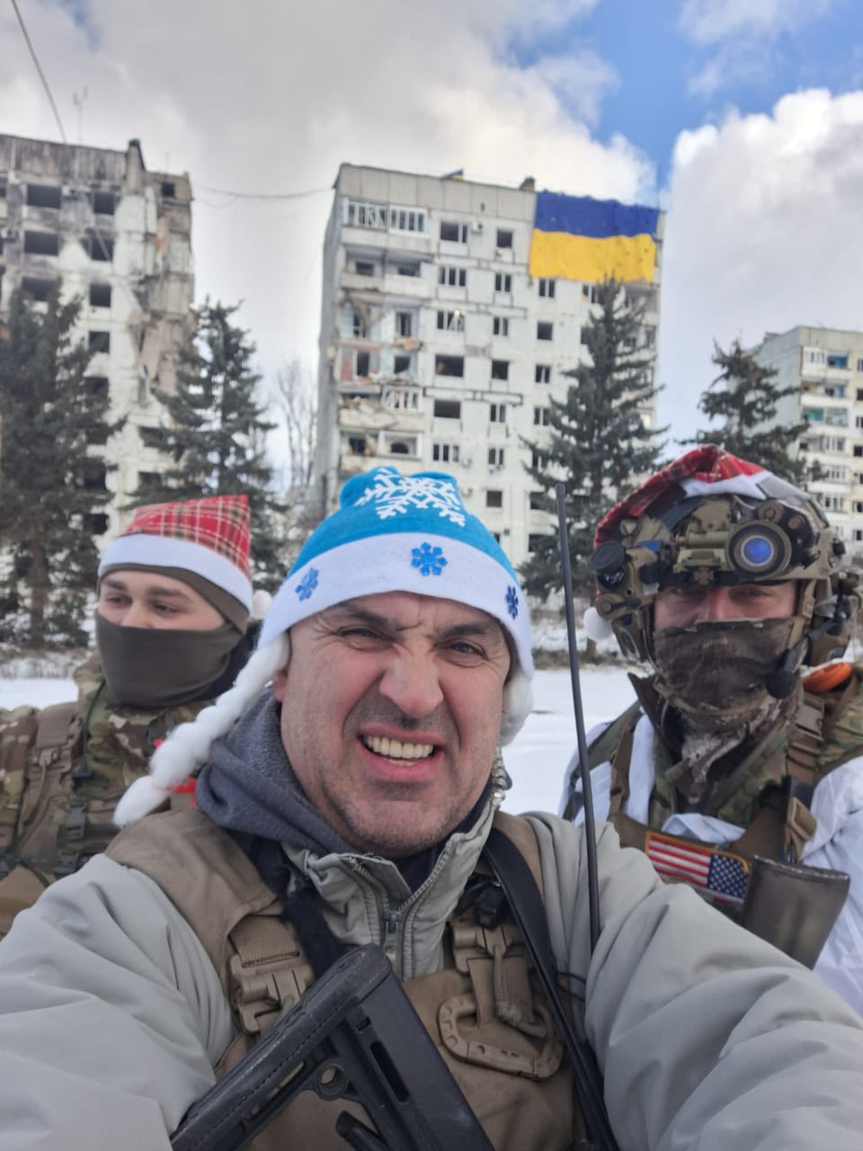 Військові розгорнули український прапор на найбільшій висотці Оріхова - фото 2