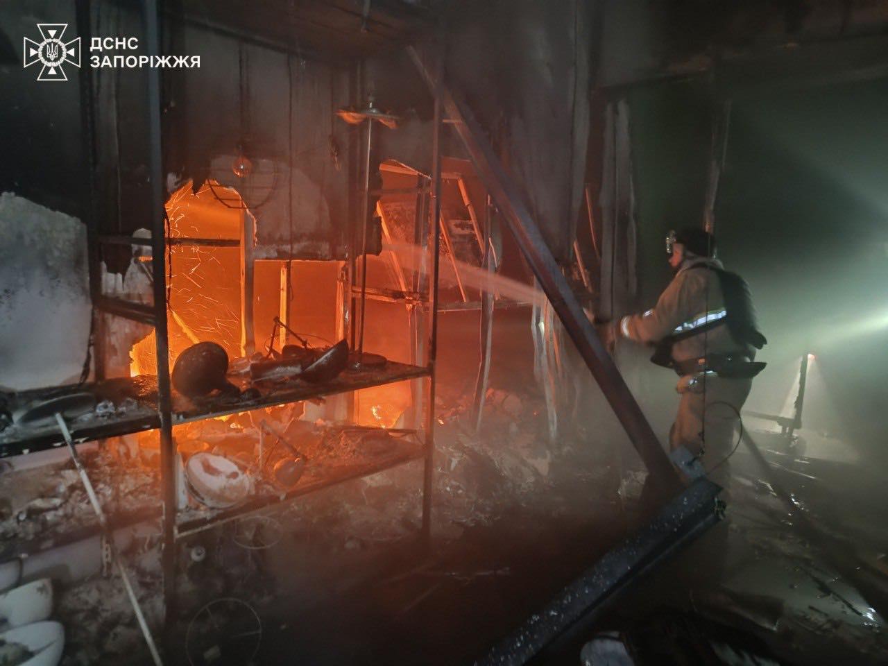 Відбулася одна з наймасштабніших атак дронами по Запоріжжю – ОВА - фото 8