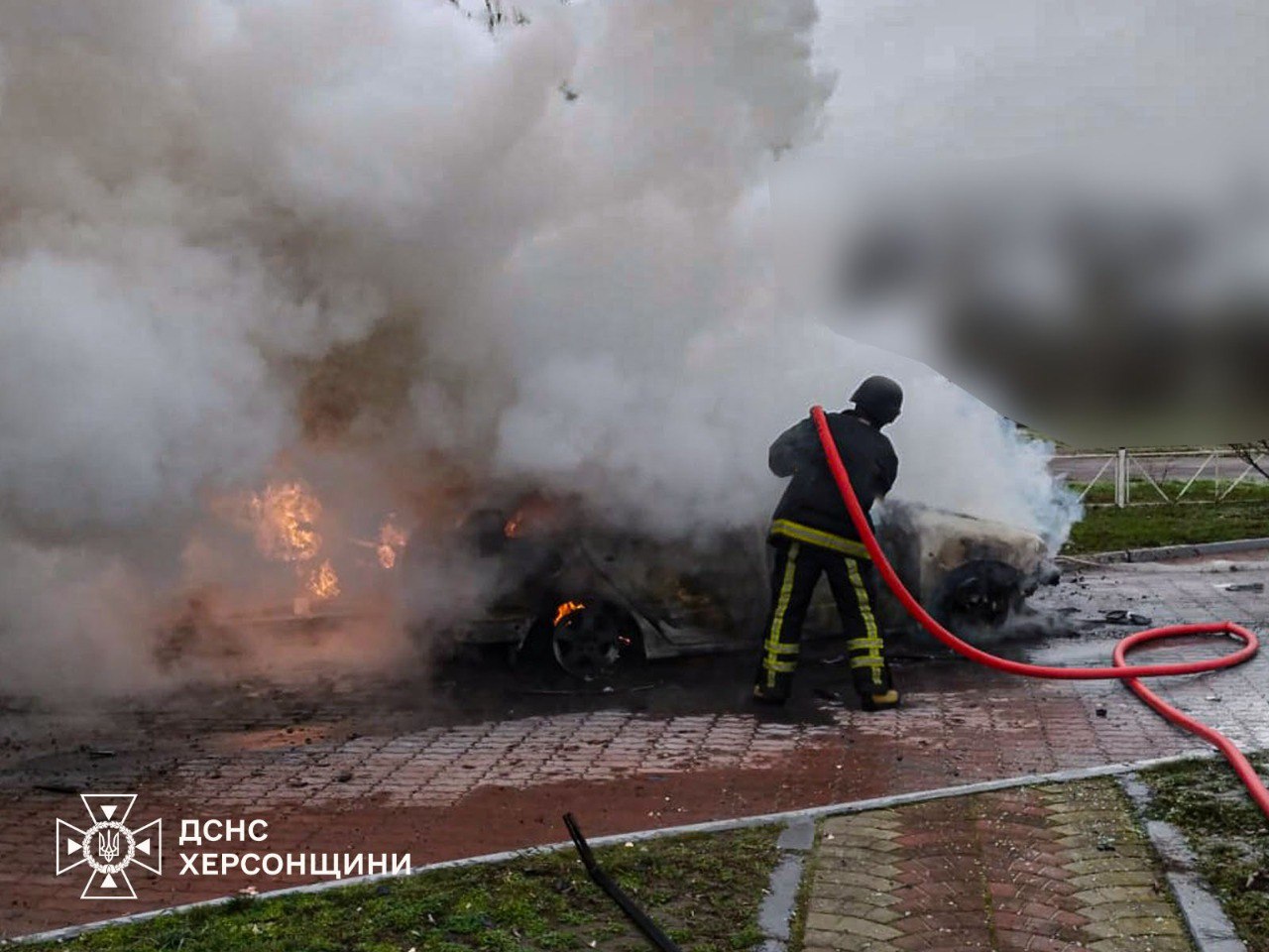 Дрон атакував АЗС у Херсоні