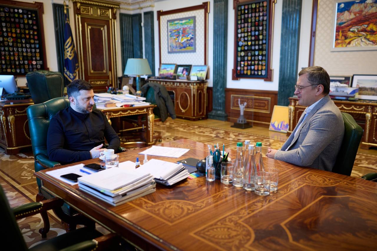 Зеленський зустрівся з Кулебою, який раніше був міністром МЗС