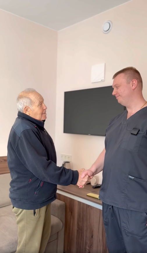 Київські лікарі прооперували чоловіка з гігантською аневризмою аорти