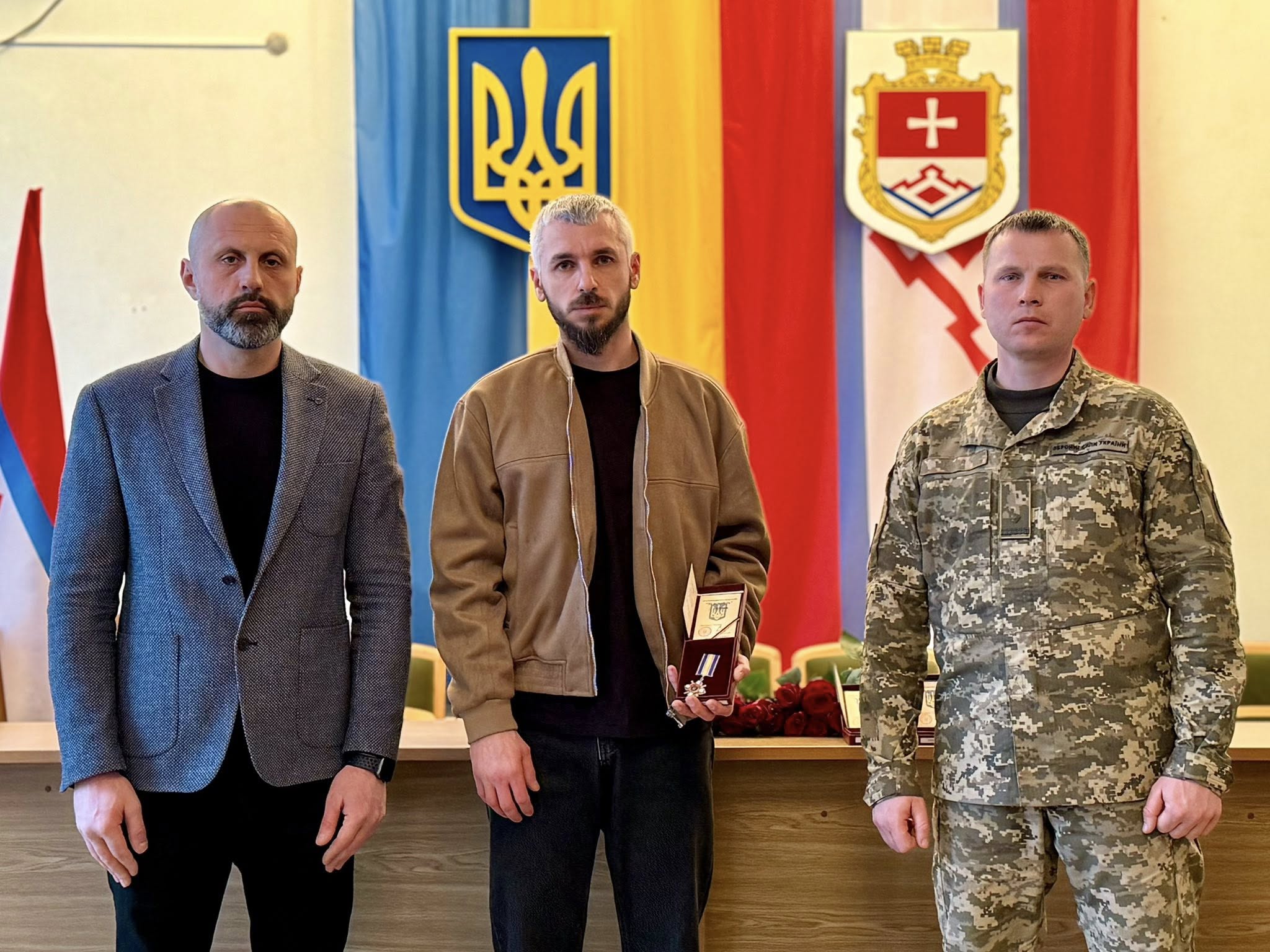 На Вінниччині передали нагороди родинам 8 полеглих воїнів - фото 3