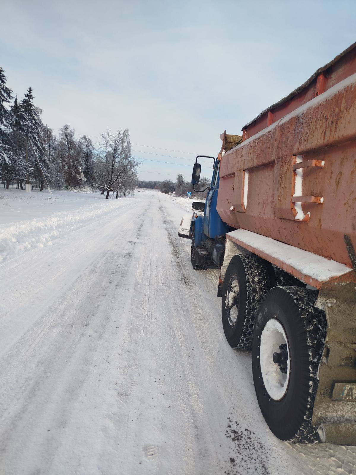 Енергетикам Київщини вдалося відновити електропостачання для 370 тис. родин