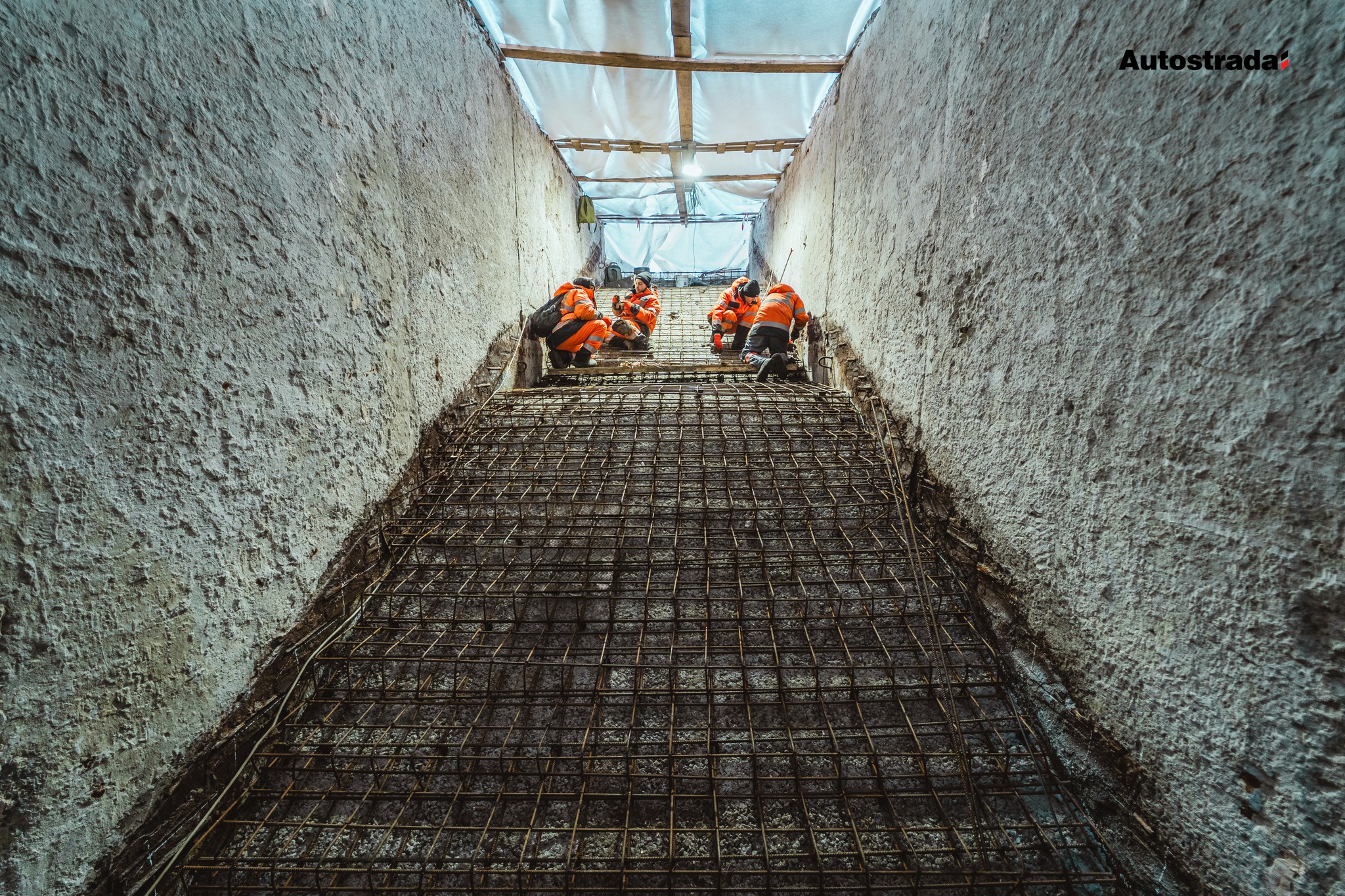 Капітальний ремонт Харківського шосе у Києві триває - фото 2