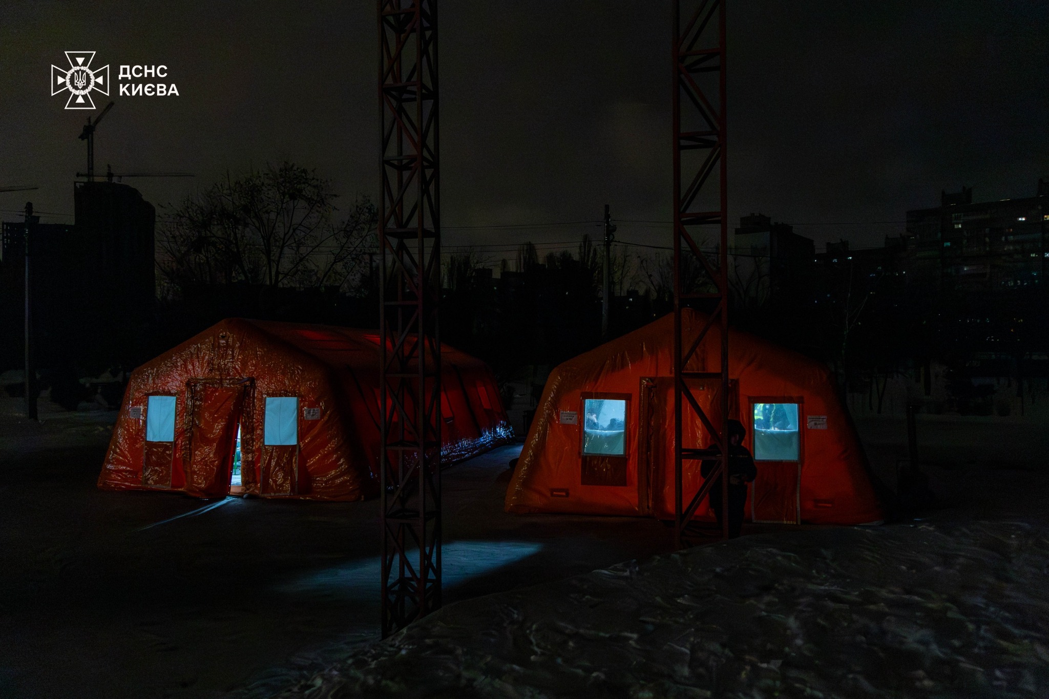 Понад 3,5 тис. киян скористалися мобільними пунктами незламності