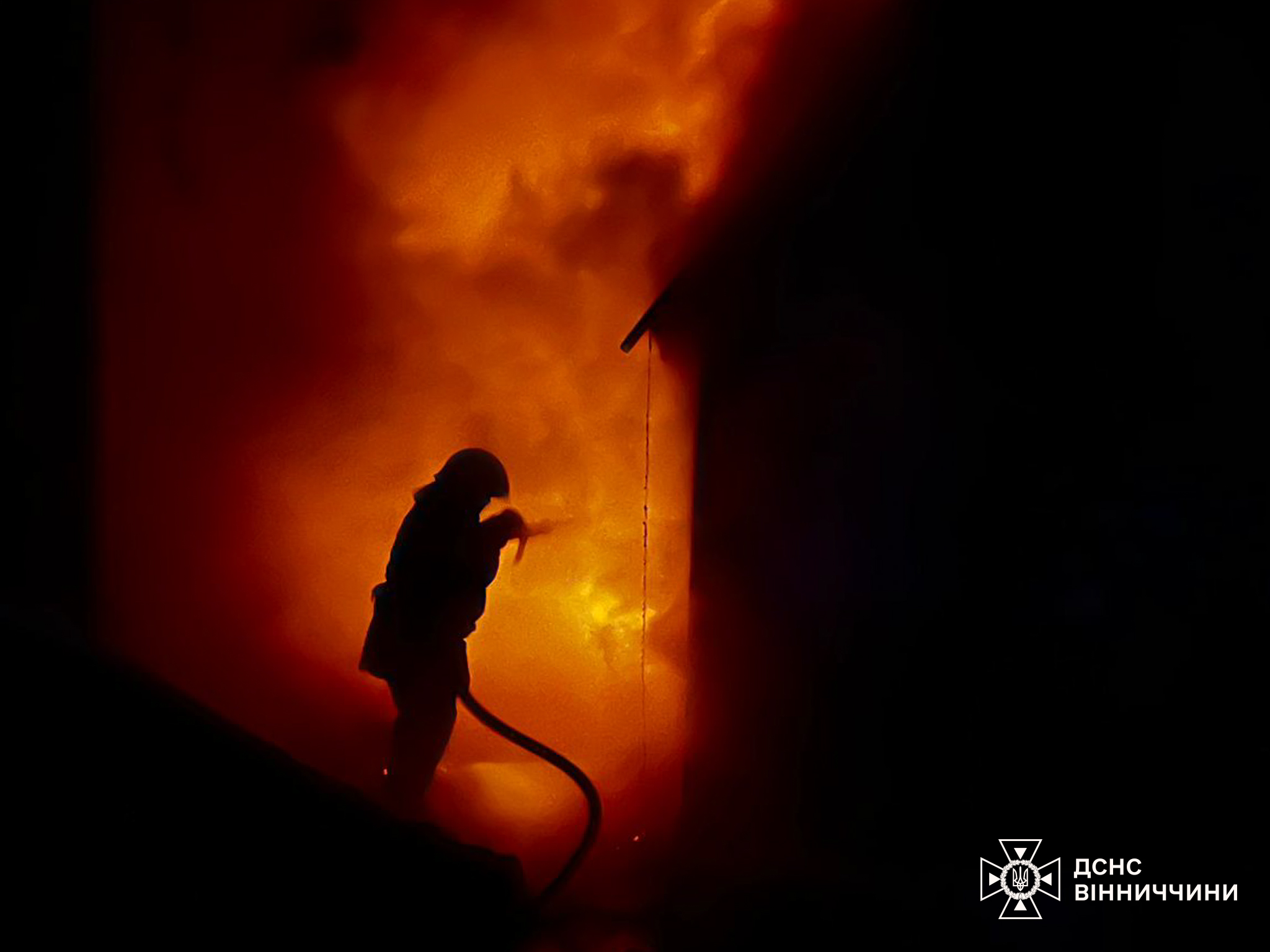 Пансіонат для осіб з інвалідністю загорівся на Вінниччині - фото 10