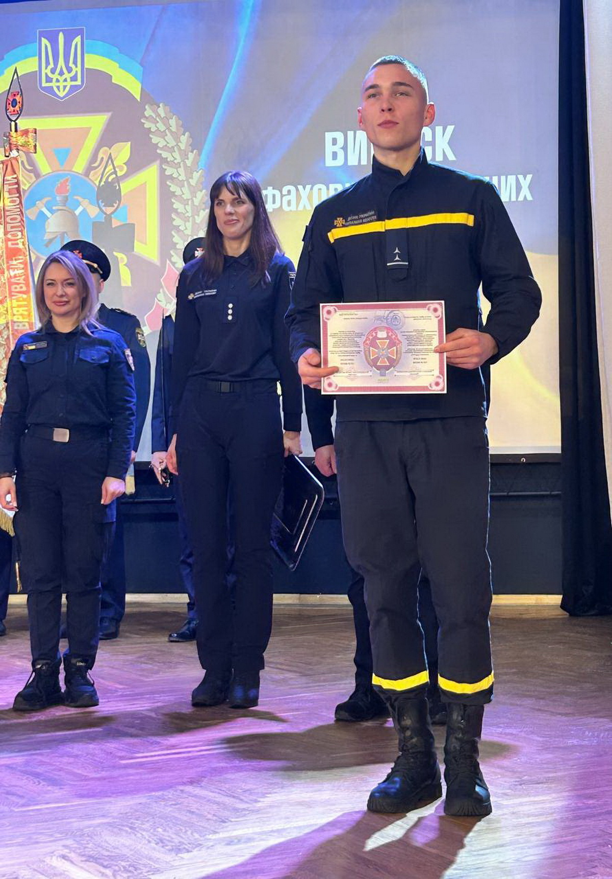 У Вінниці відбувся завершальний випуск курсантів училища рятувальників - фото 6