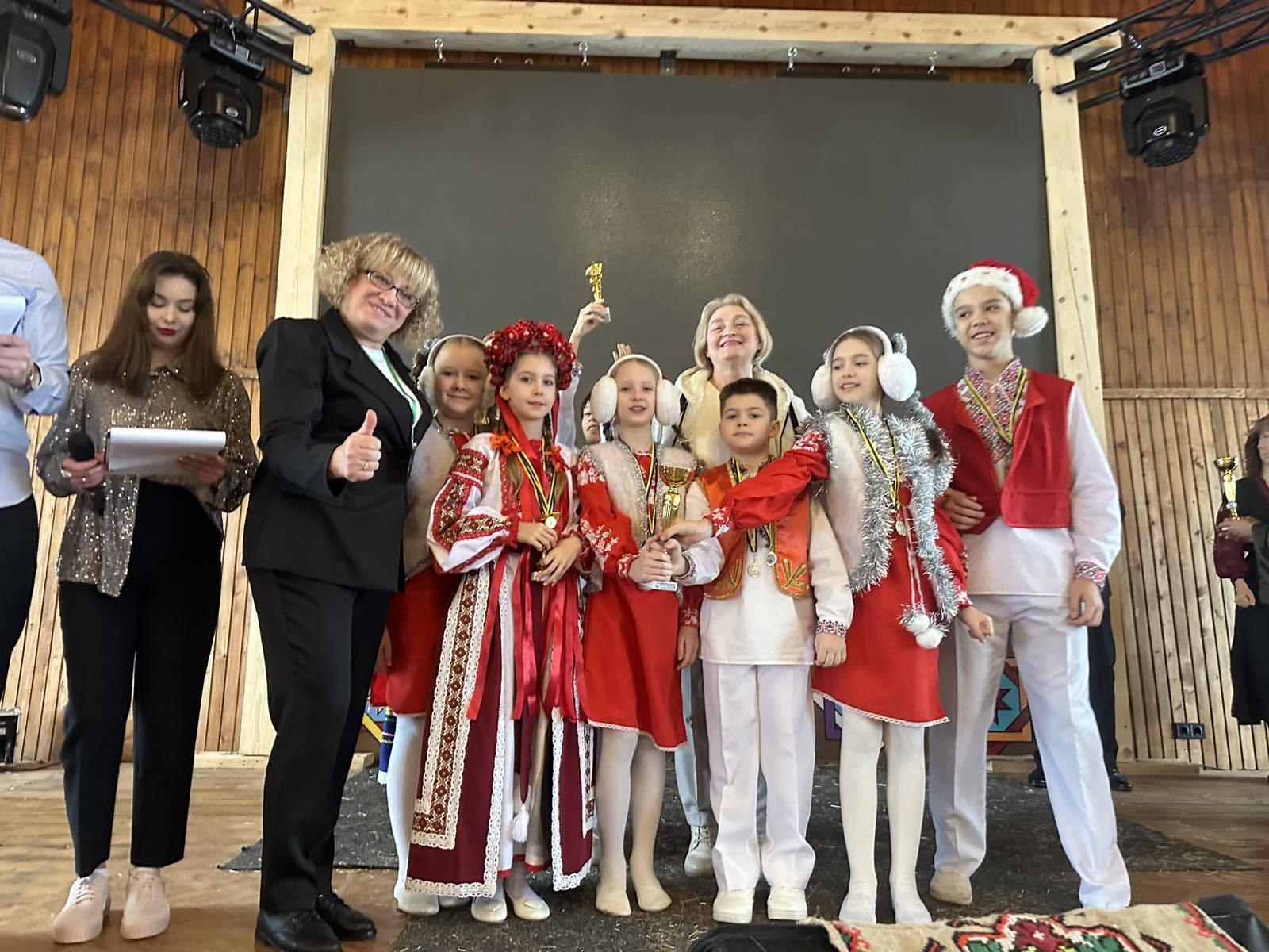 Народна вокальна студія «Беліссімо» здобула перемоги на конкурсі у Славсько - фото 3