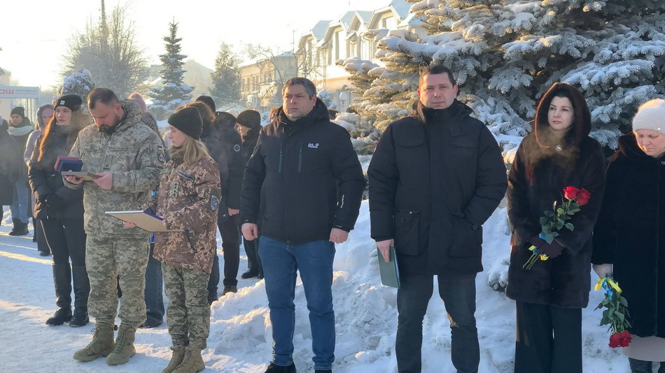 На Вінниччині передали дві нагороди родині полеглого воїна