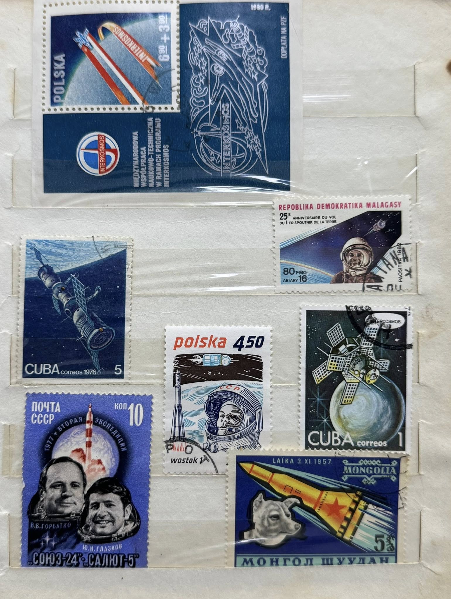 Майже 150 колекційних марок хотіла вивезти українка за кордон на Вінниччині - фото 4