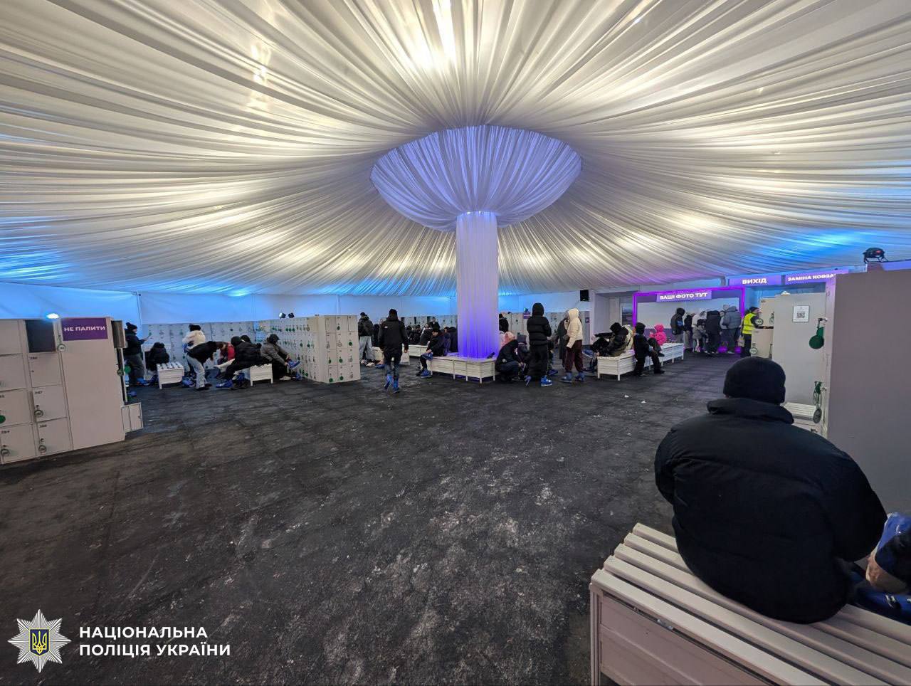 Киянин влаштував бійку на ковзанці ВДНГ - фото 2