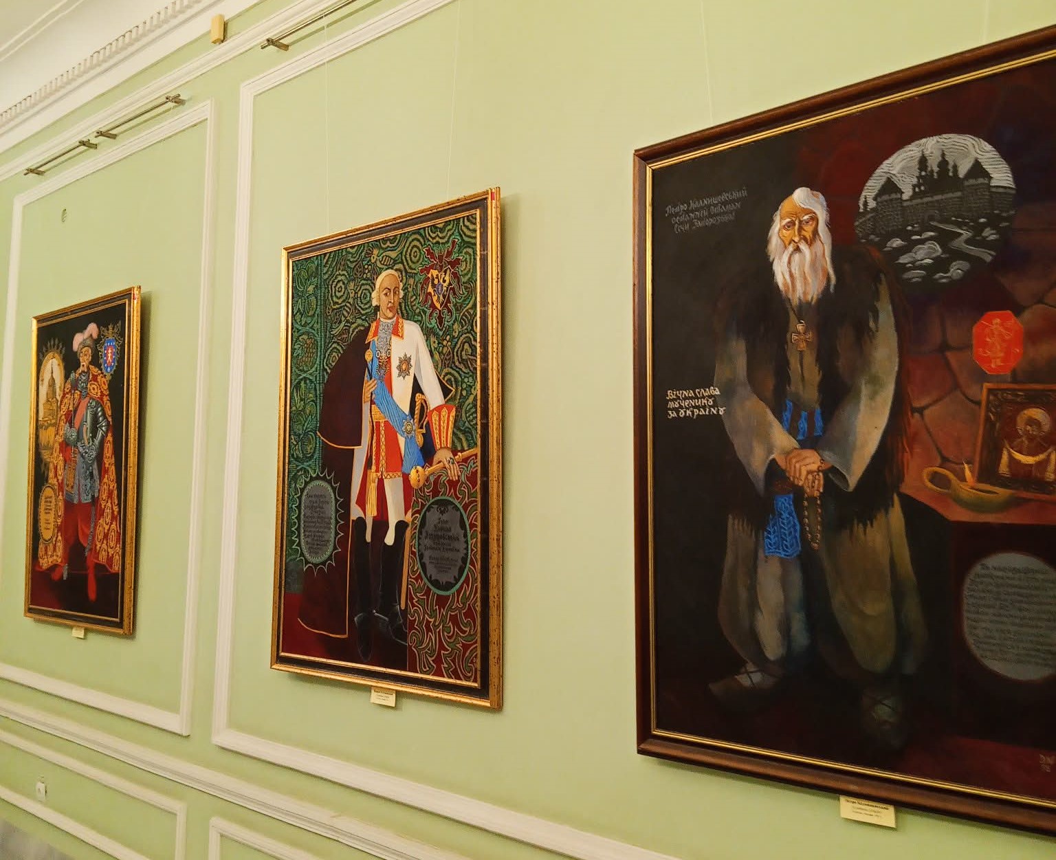 Виставка «Гетьманський портрет: очима Данила Нарбута» відкрилася у музеї Богдана Хмельницького - фото 3