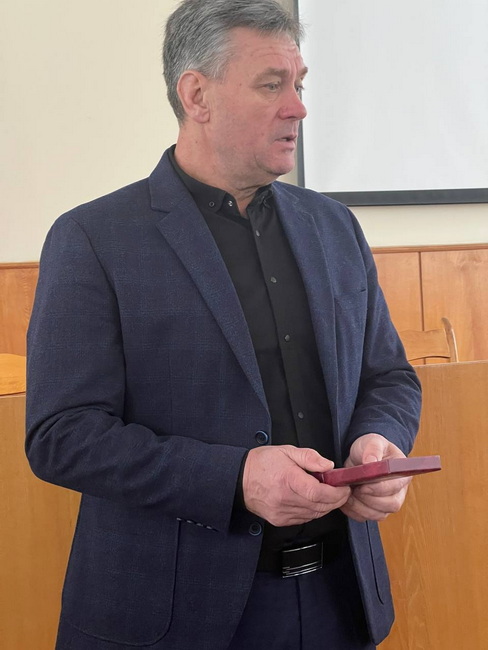 На Вінниччині передали посмертні нагороди родинам двох воїнів - фото 6