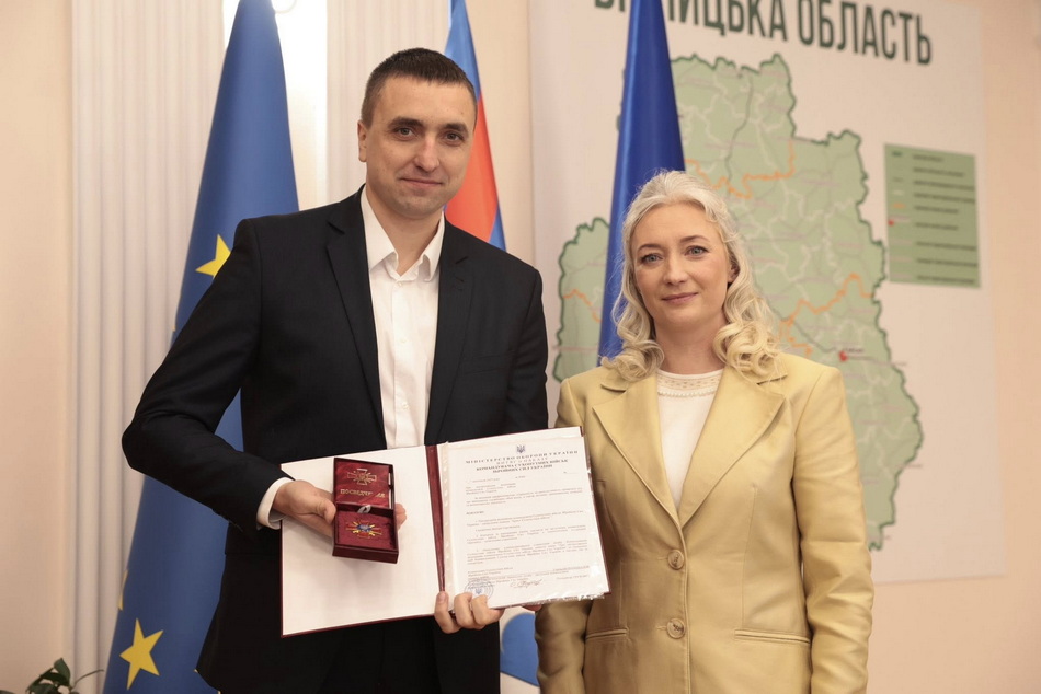 До Дня Соборності вінничан нагородили державними відзнаками - фото 6