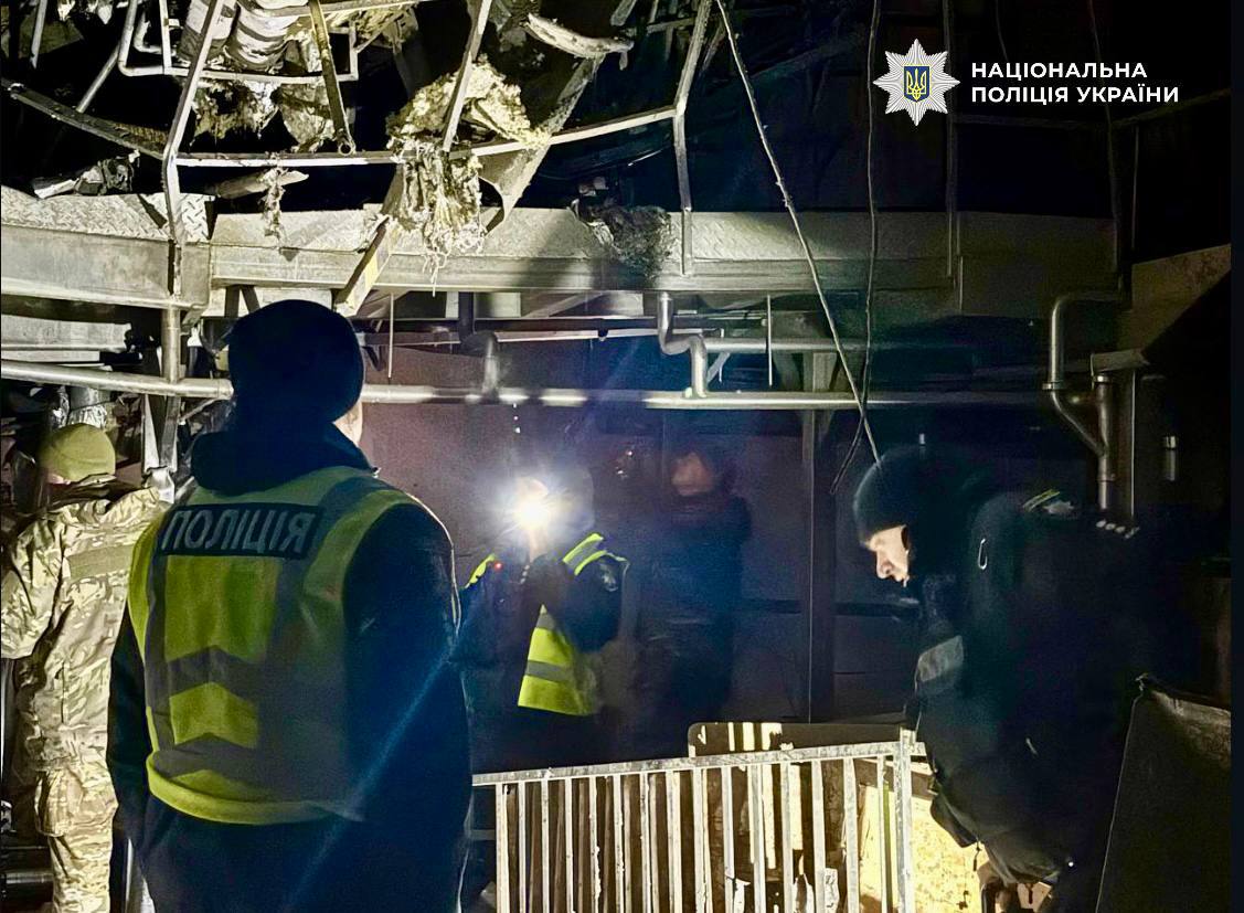 Руйнування та пошкодження зафіксовані у 4 районах Києва: фото - фото 4