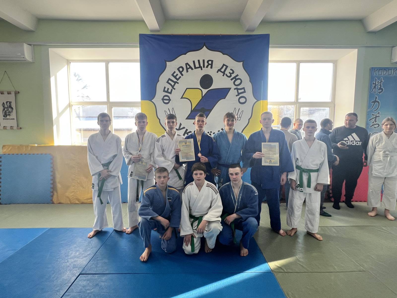 Канівські спортсмени здобули три «бронзи» на обласному чемпіонаті з дзюдо - фото 2