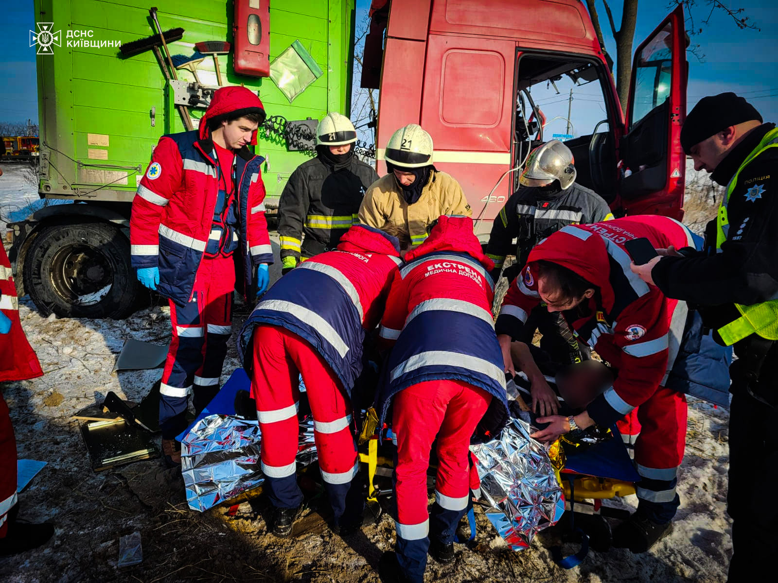 На Київщині внаслідок ДТП одна людина загинула, одна отримала травми