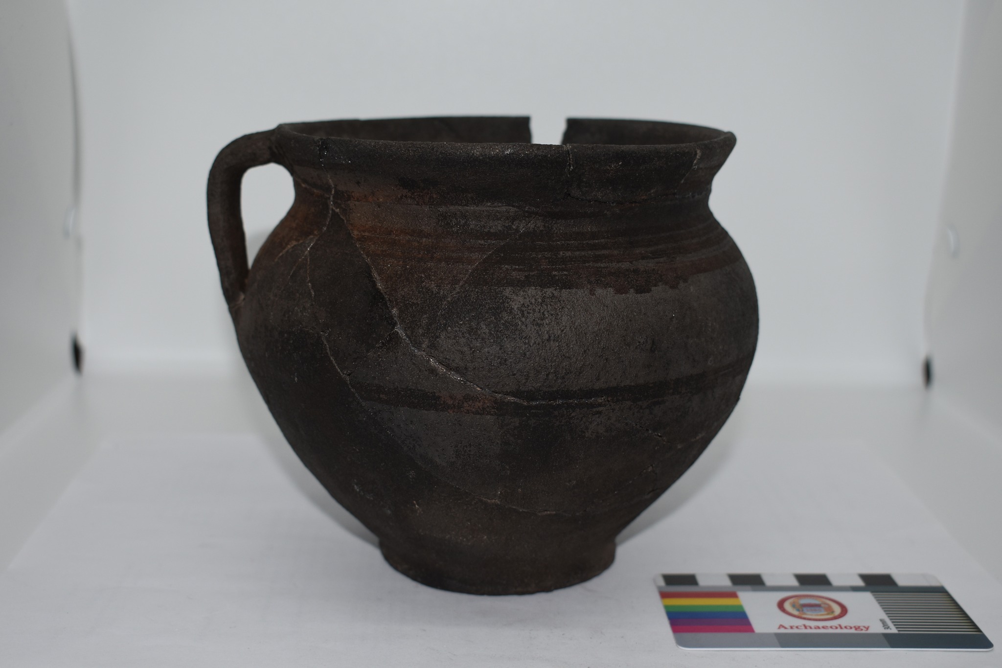 Археологи виявили на Черкаському Подолі унікальні об’єкти XVIII століття - фото 3