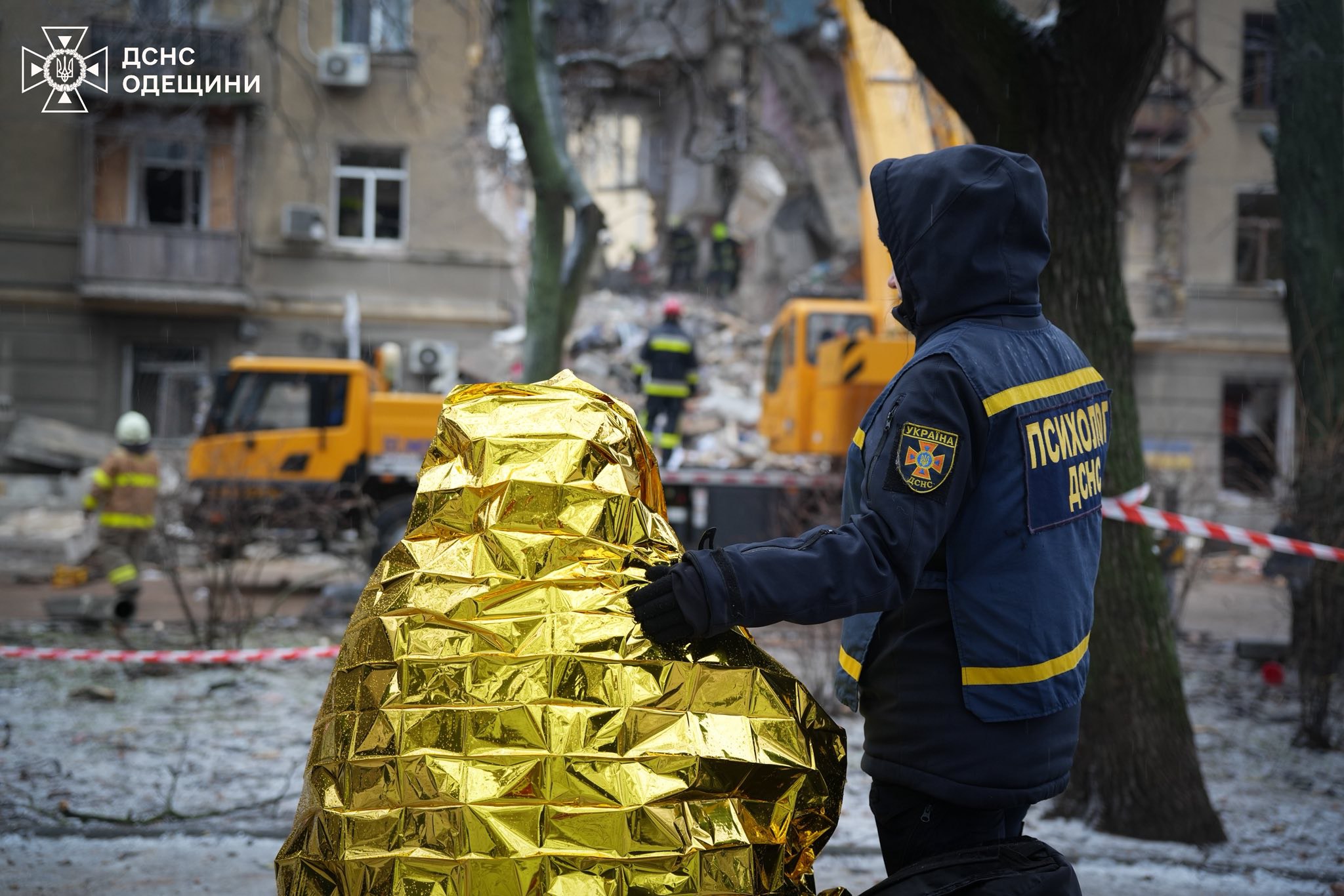 В Одесі 3 людей загинули внаслідок обстрілу - фото 8
