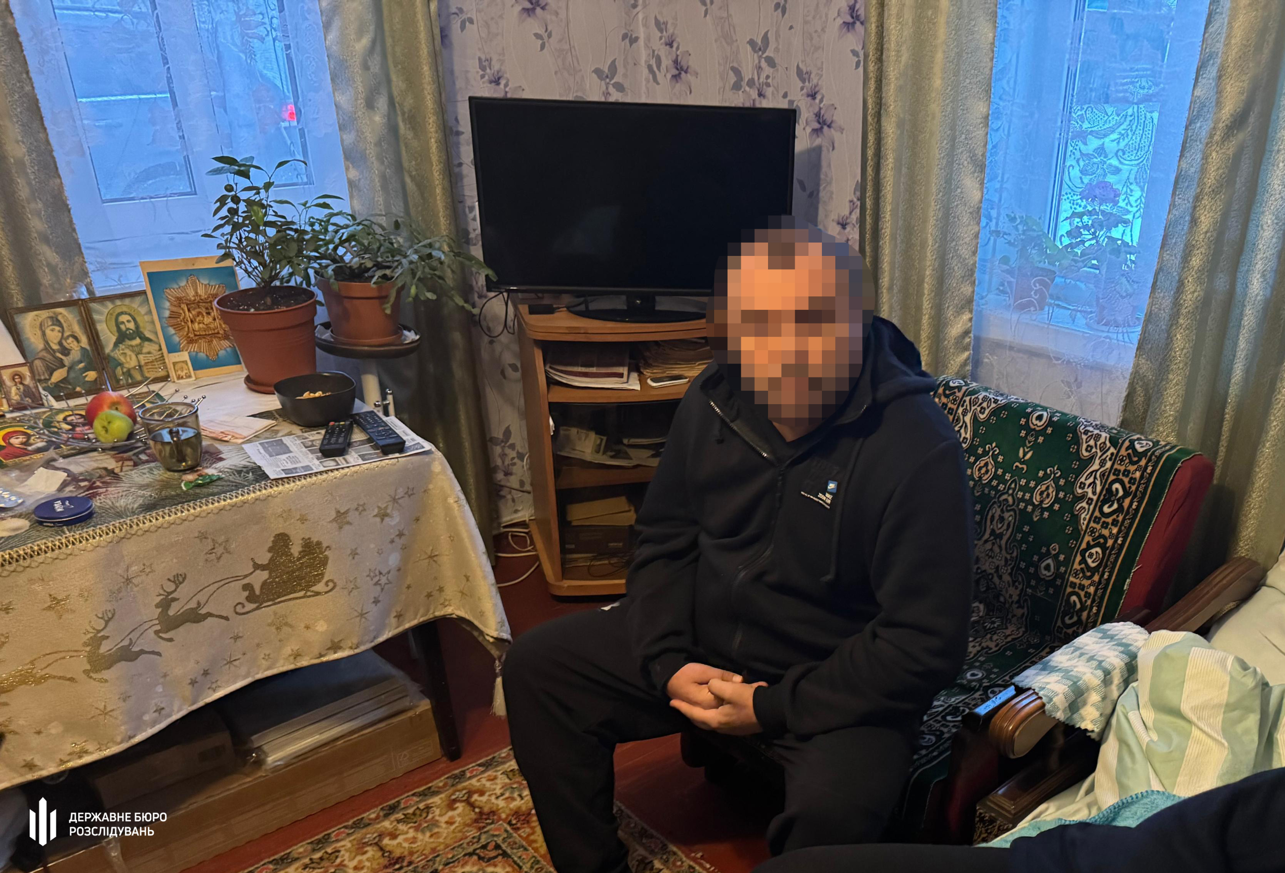 Внесли фіктивні відстрочки у «Оберіг»: на Черкащині викрили організовану групу посадовців ТЦК та ЗСУ - фото 2