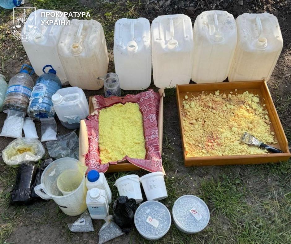 У столиці викрили 12 членів наркоугрупування, які торгували амфетаміном - фото 2