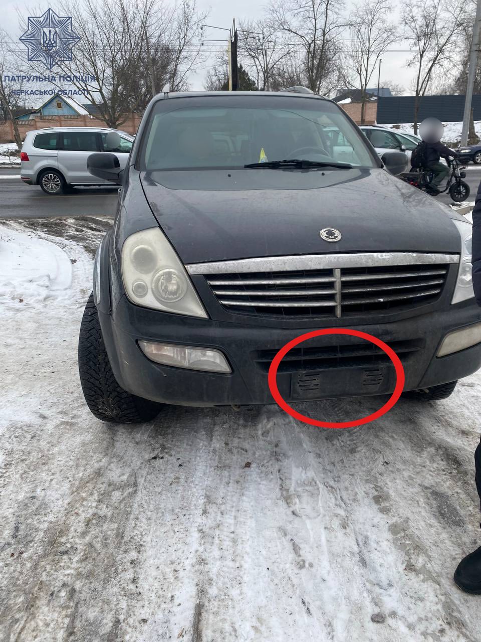 Черкаські патрульні розповіли, який штраф очікує водіїв за брудні номерні знаки