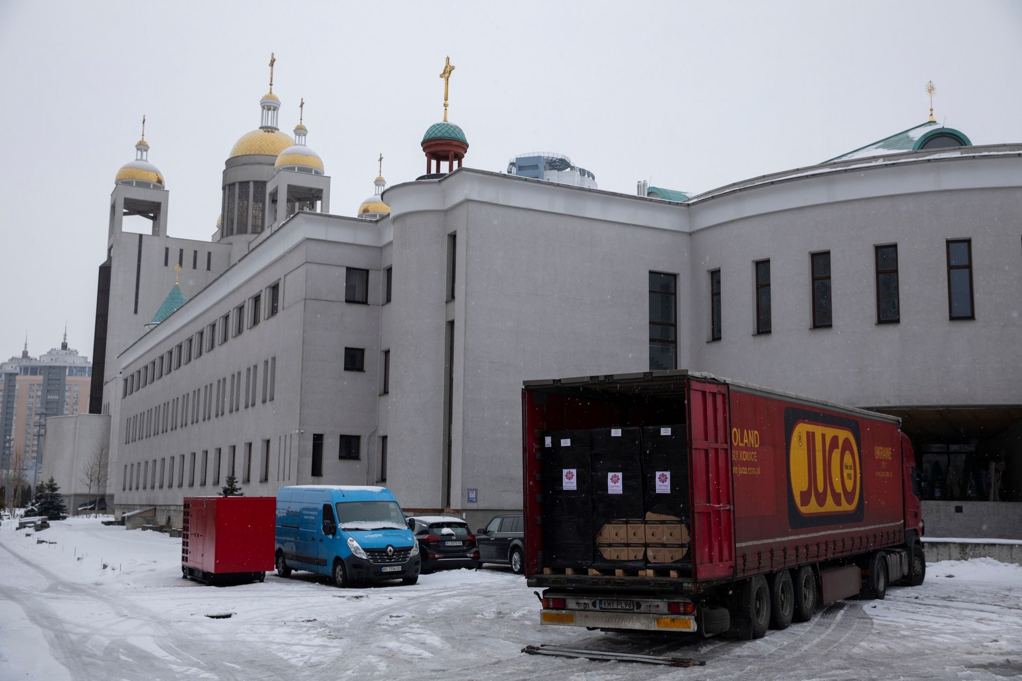 До Києва прибула перша партія допомоги від Карітасу архидієцезії Кракова