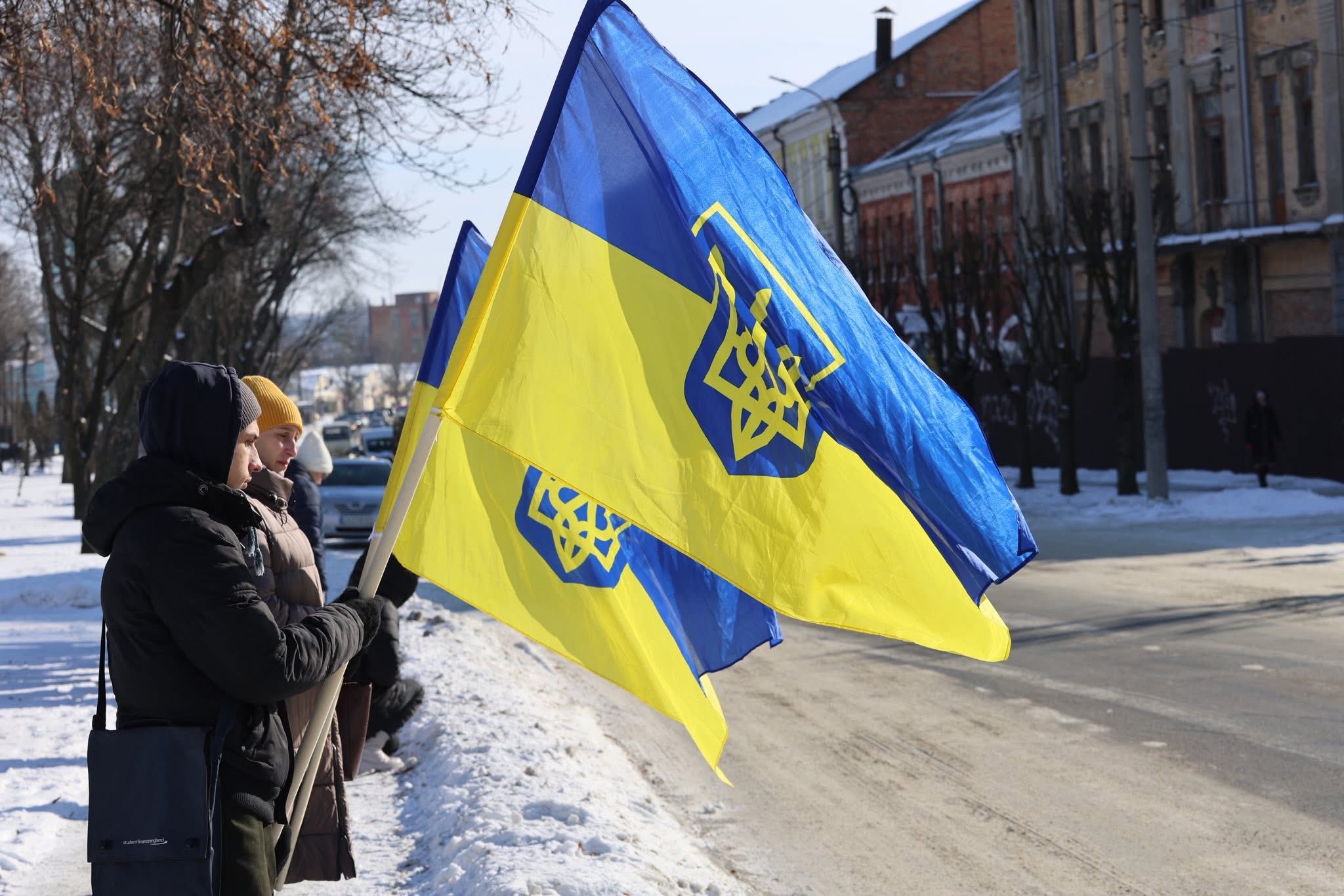 В Умані попрощалися з полеглим захисником Віталієм Коломійцем - фото 4