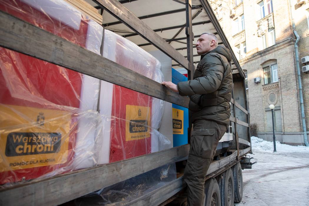 Київ отримав ще 31 генератор з Варшави - фото 3