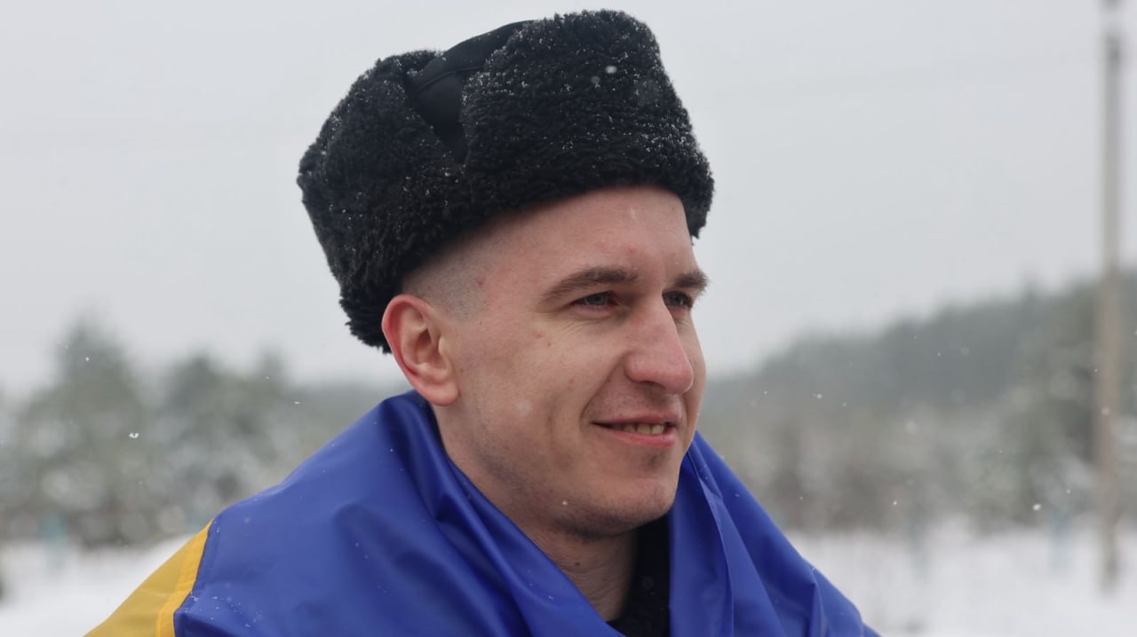 Україна повернула з полону 157 людей: 150 військових та 7 цивільних українців - фото 9