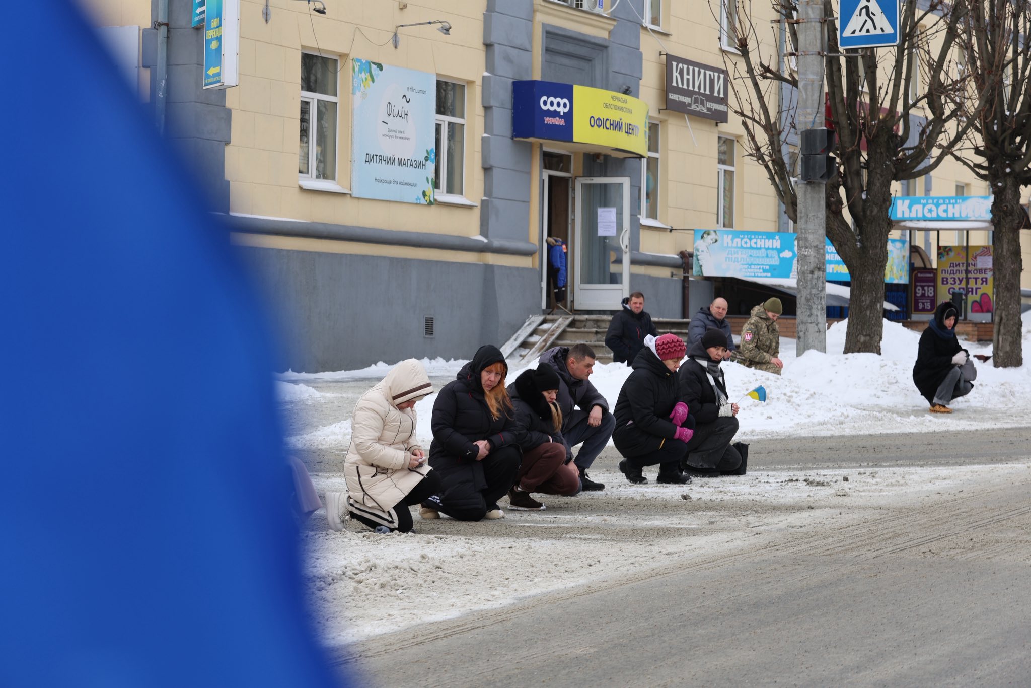 В Умані прощалися із водієм аеромобільного підрозділу, який загинув на фронті - фото 7