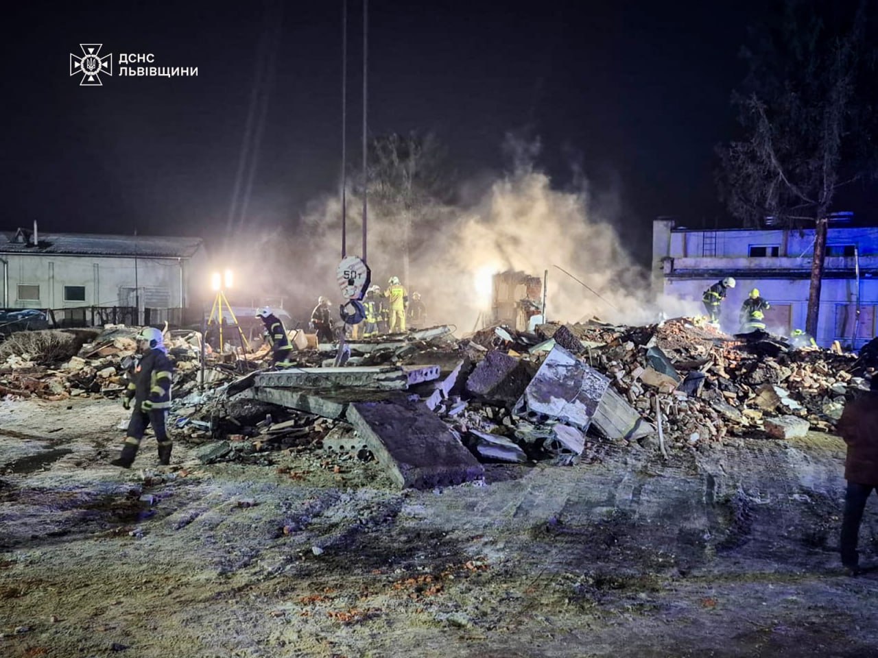 Вибух на Львівщині забрав життя чоловіка, є постраждалі - фото 3