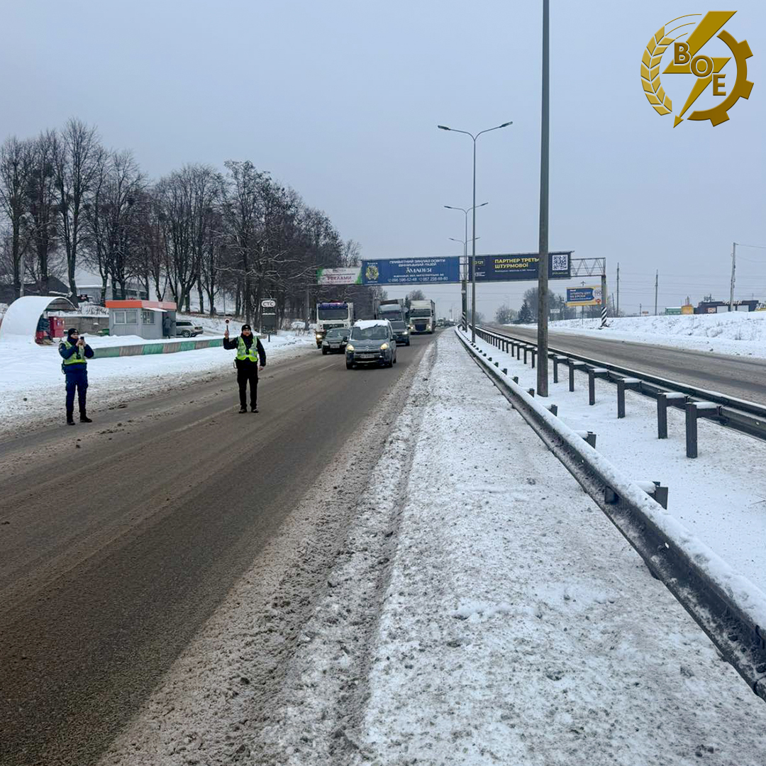 У Вінниці через обрив проводу перекривали трасу обласного значення - фото 3