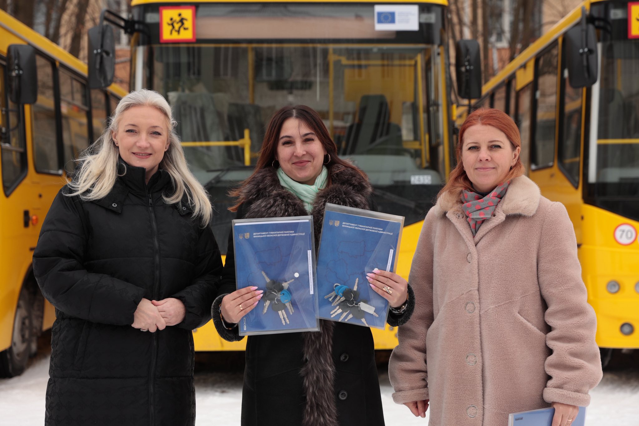 Нові шкільні автобуси отримали ще п’ять громад Вінниччини