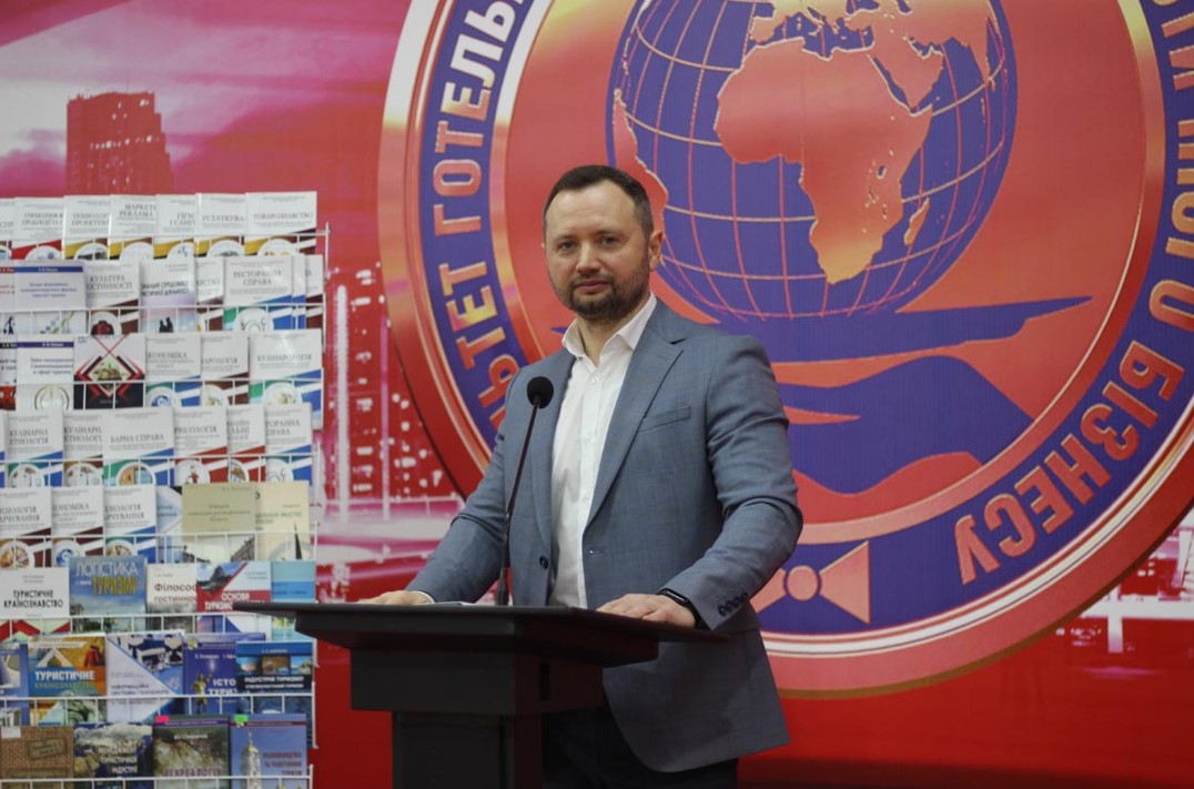 Поплавський більше не ректор КНУКіМ: що сталося - фото 2