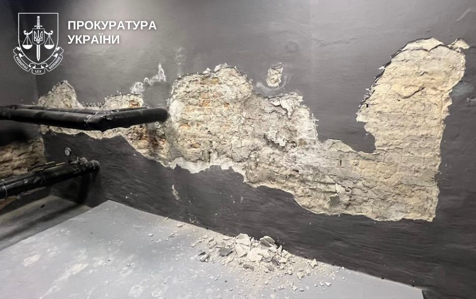 Посадовці розтратили 666 тис грн на реконструкції келії Флорівського монастиря у Києві - фото 2