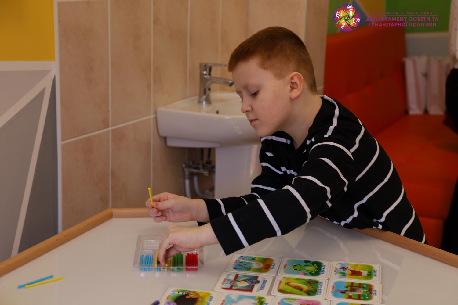 У Черкаській спеціалізованій школі №27 відкрили інклюзивно-ресурсну кімнату - фото 3