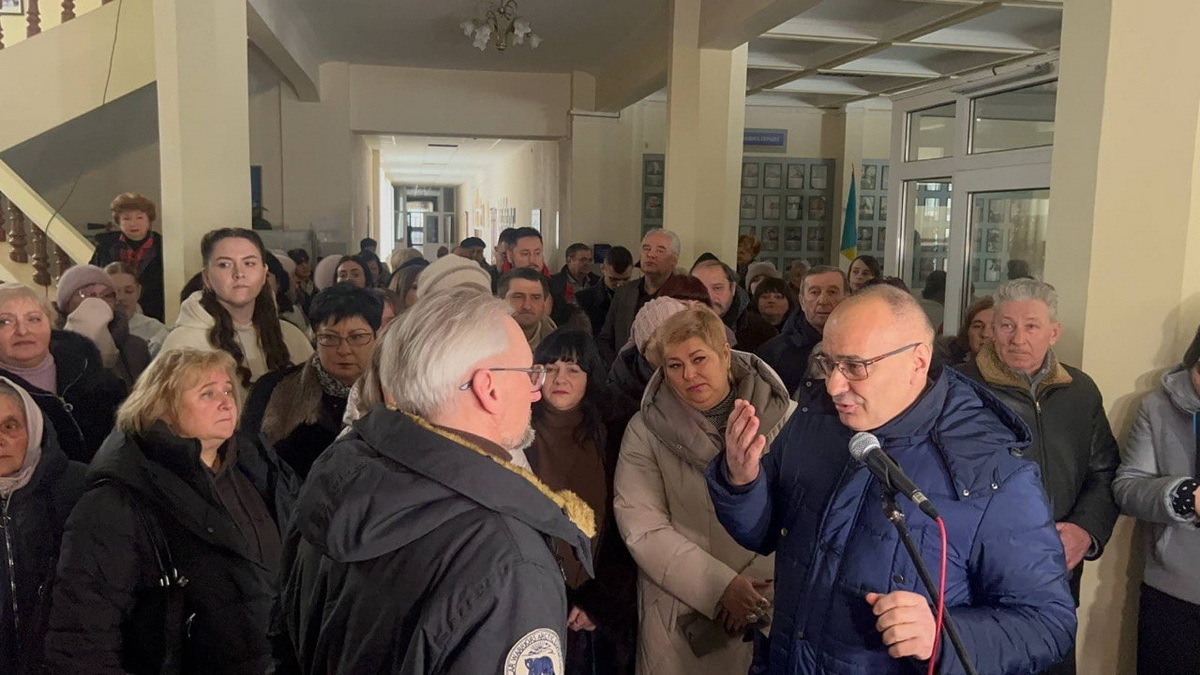 МОН перенесло вибори ректора Вінницького педагогічного університету, колектив вийшов на протест - фото 4