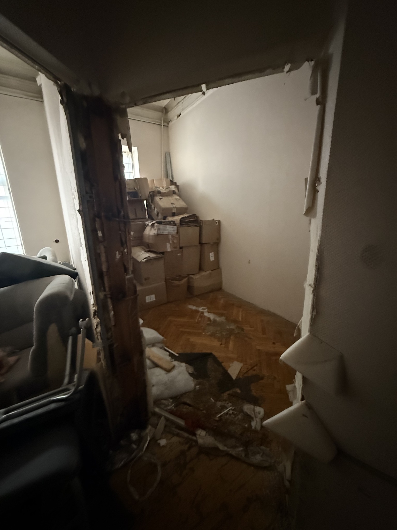 Будинок археолога Вікентія Хвойки на Подолі у жахливому стані: що відомо - фото 10