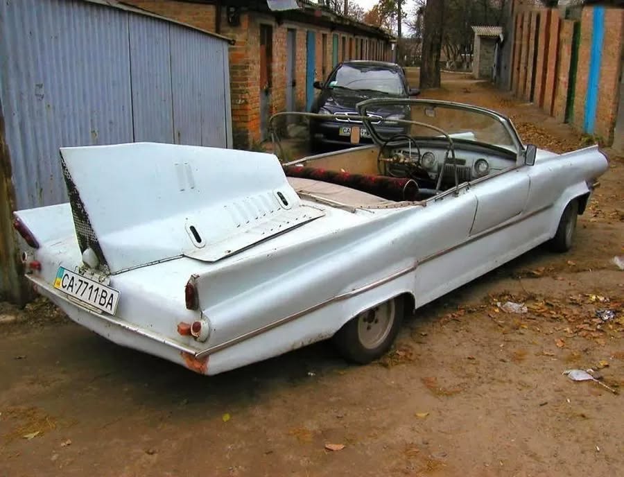 Колеса від вертольота: незвичайний автомобіль виявили поблизу Черкас. Фото - фото 2