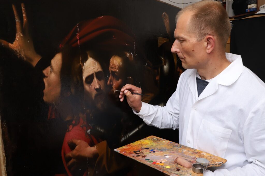 У столиці покажуть врятоване полотно із євангельською сценою зради Іуди - фото 4