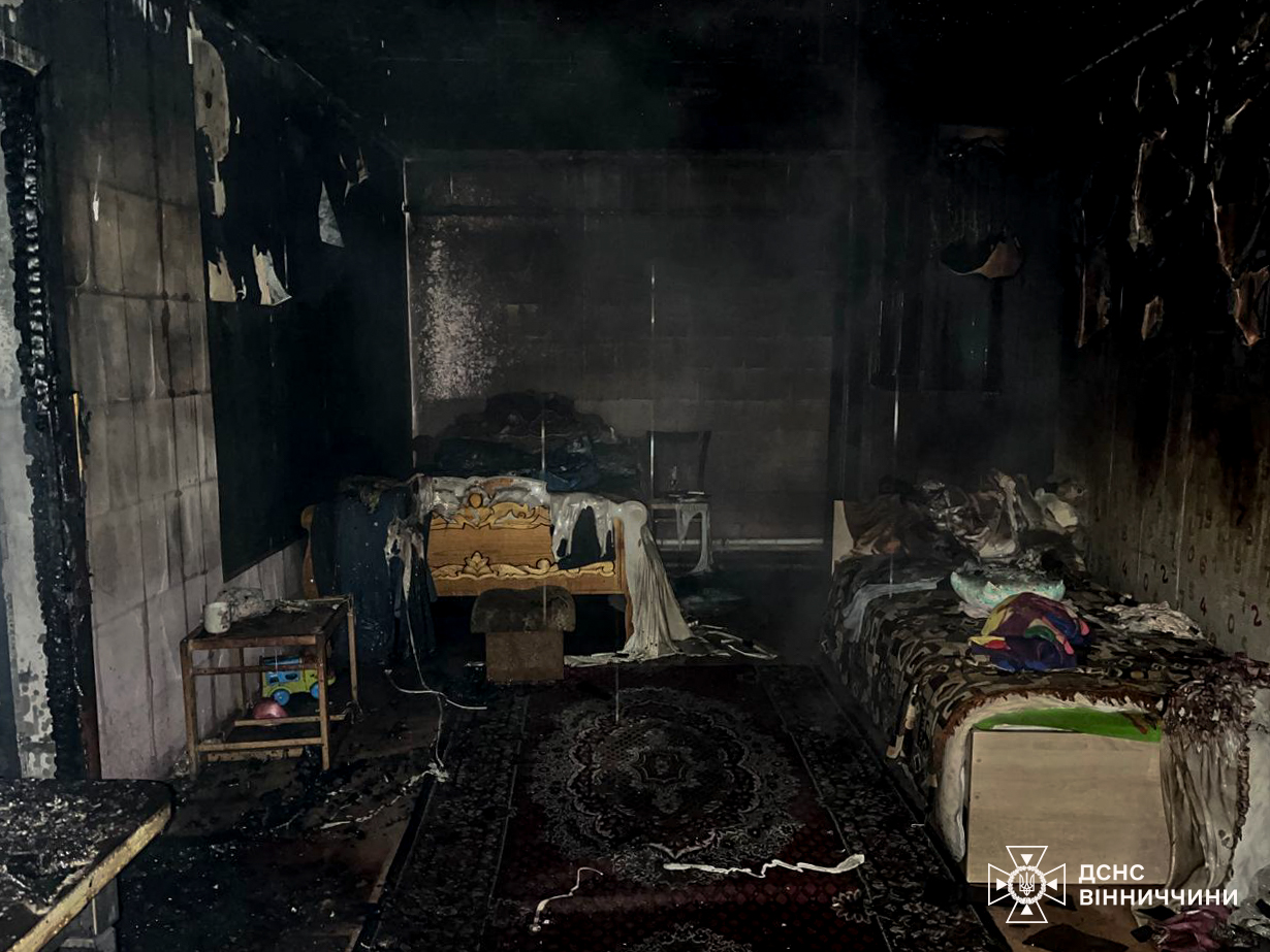 На Вінниччині через коротке замикання горіла адмінбудівля - фото 4