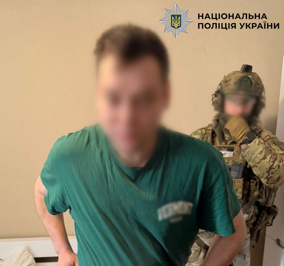 Дезертир ЗСУ та його спільник на замовлення рф підірвали евакуаційне авто в Києві - фото 2