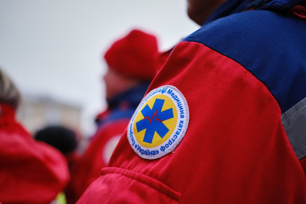 У Черкасах працівники екстренки «скинулися» преміями і купили автівки для військових. Фото - фото 5