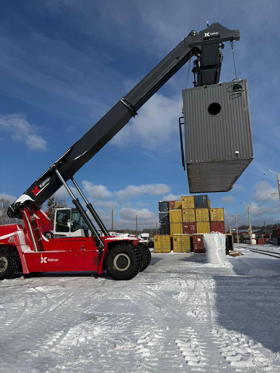 Київ отримав чергову партію енергообладнання - фото 2