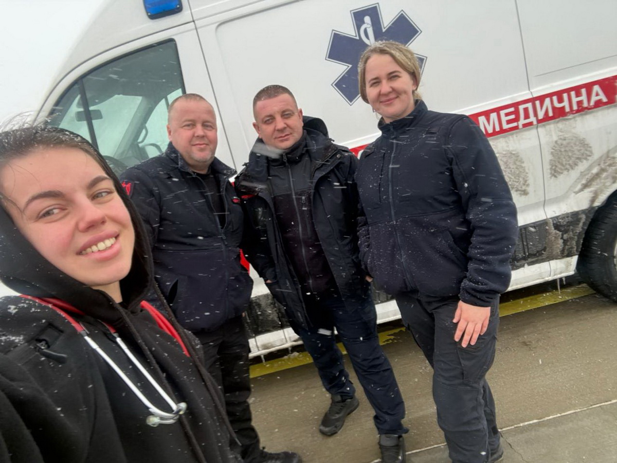 Пацієнта з важкими опіками транспортували з Вінниці до польської клініки - фото 5