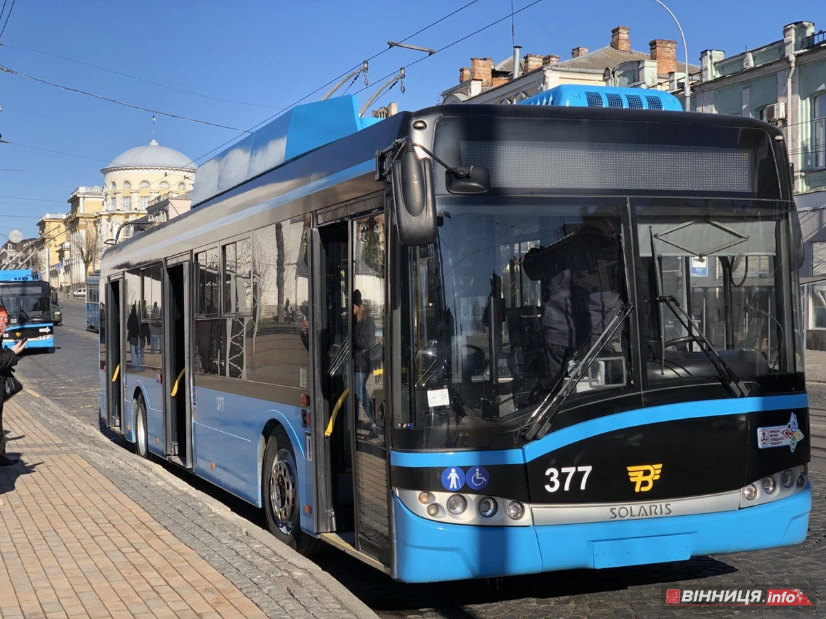 У Вінниці 62 роки тому на маршрути вперше вийшли тролейбуси - фото 2