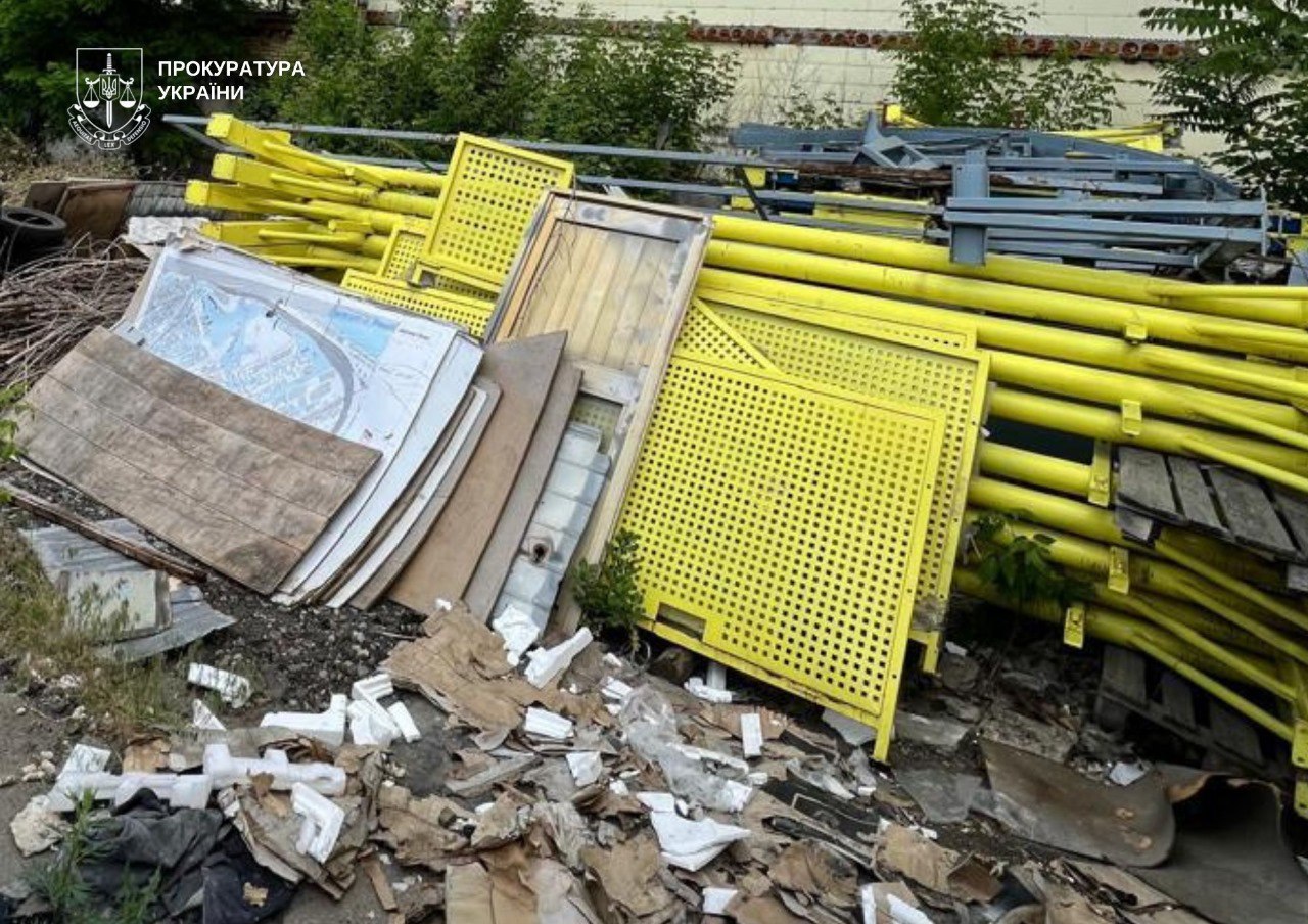 Колишньому посадовцю КМДА повідомили про підозру: причини - фото 2